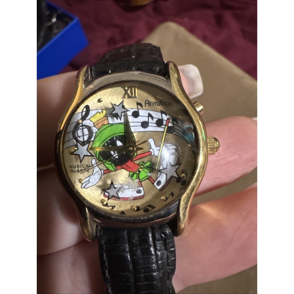 Armitron Marvin The Martian 1994 Warner Bros 2200/162 400. 101 Musical Watch